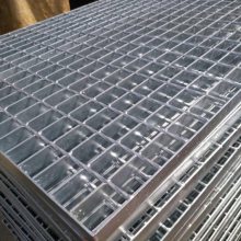 【吉林四平不锈钢钢格板 重荷载钢格板 热镀锌钢格板 泰江图片】吉林四平不锈钢钢格板 重荷载钢格板 热镀锌钢格板 泰江