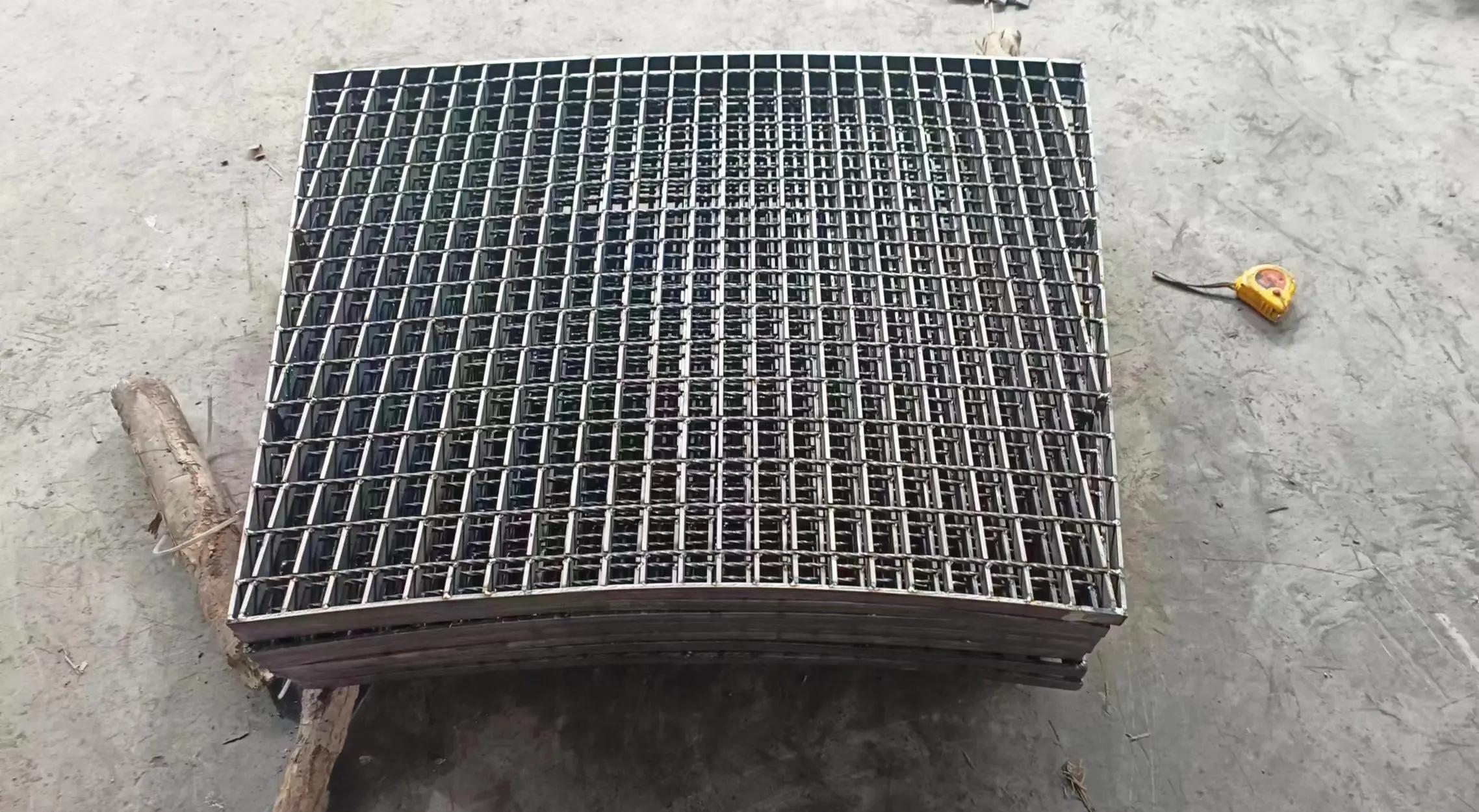 钢格板:建筑与工业的强力支撑