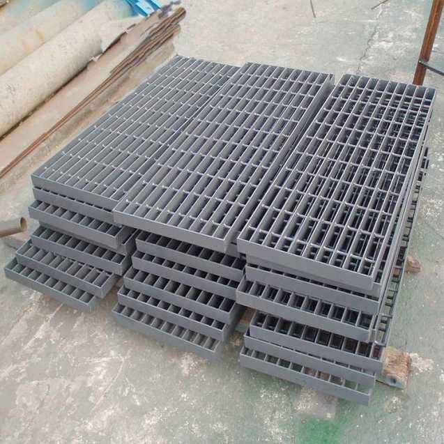 镀锌钢格板 七星关区钢格板 驰瑞交通设备 查看