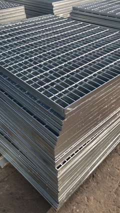 泽普县钢格板(踏板网)&污水厂钢格板(踏板网)