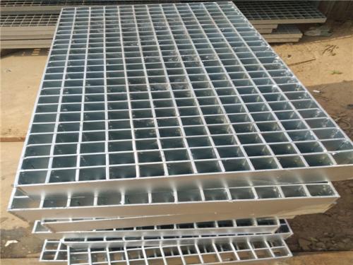 信宜镀锌钢格板简单精致