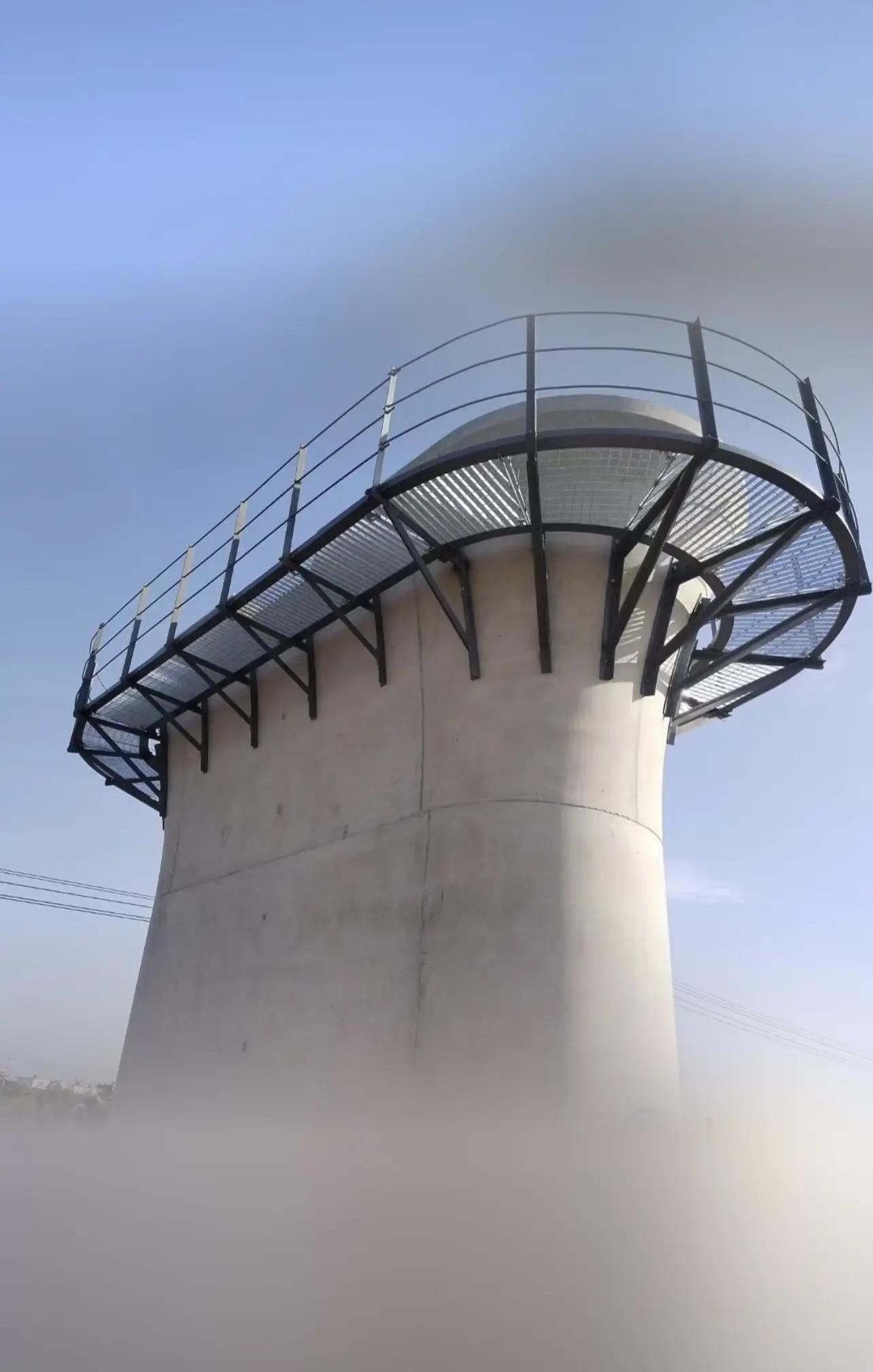 桥墩钢格板 坚固耐用的桥梁守护者